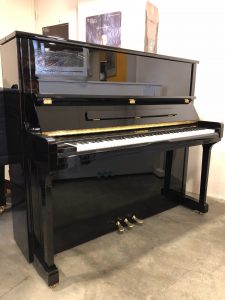 Piano droit Hoffmann V131