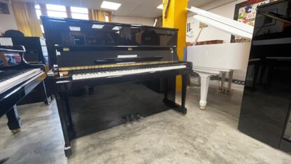 Piano droit W. Hoffmann Vision V120