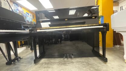 Piano droit W. Hoffmann Vision V120 – Image 11