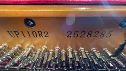 Piano droit Ritmüller UP110R2 noir 110 cm – Image 5